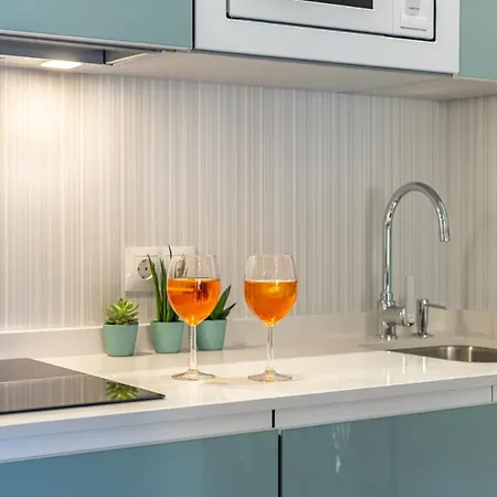 Divina Apartment *