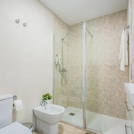 Apartment Divina